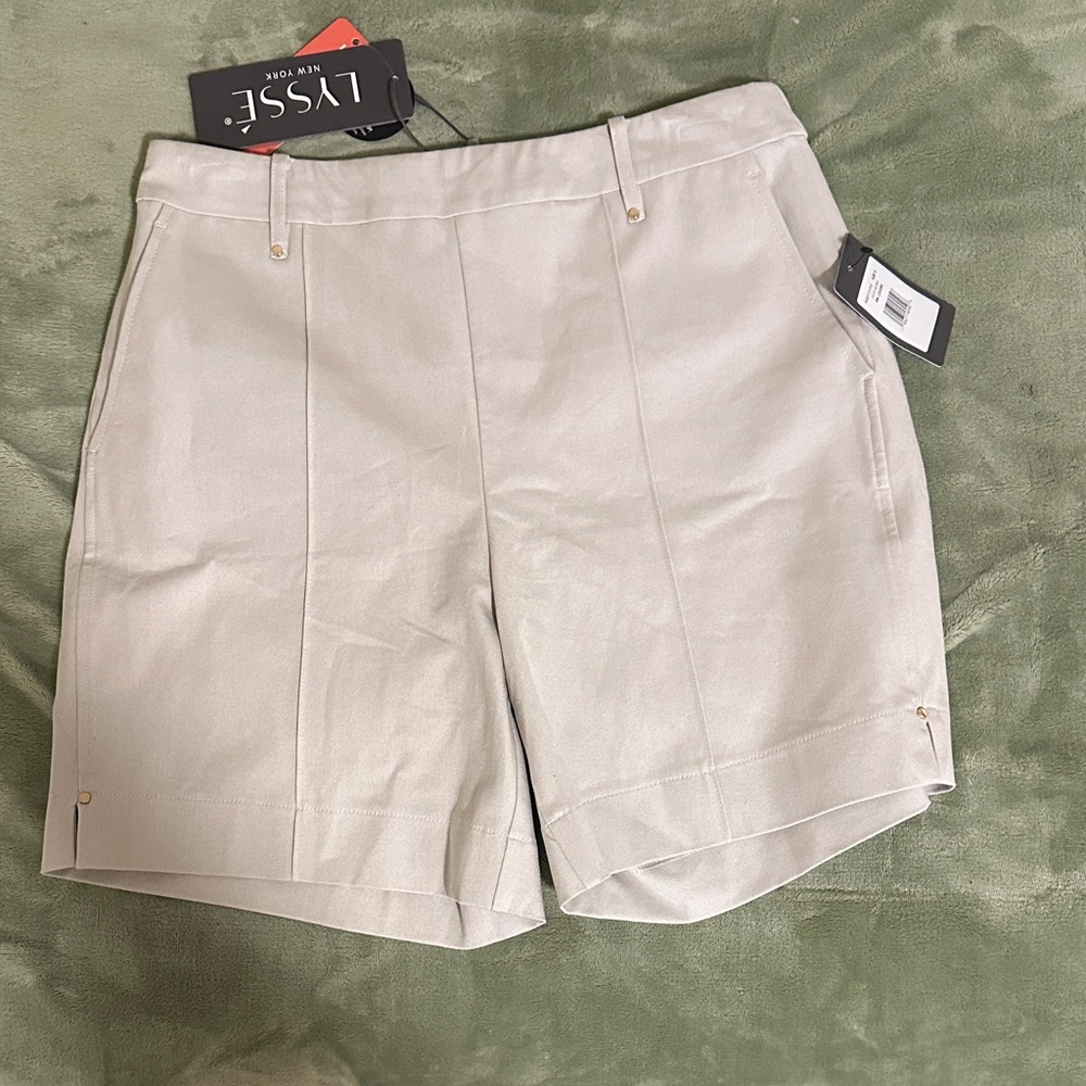 Lysse Cream Tailored Bermuda Shorts